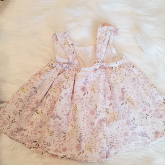 Sunny Spring Outfit - Picture 3 of 6